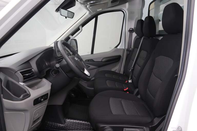 Maxus Deliver 9