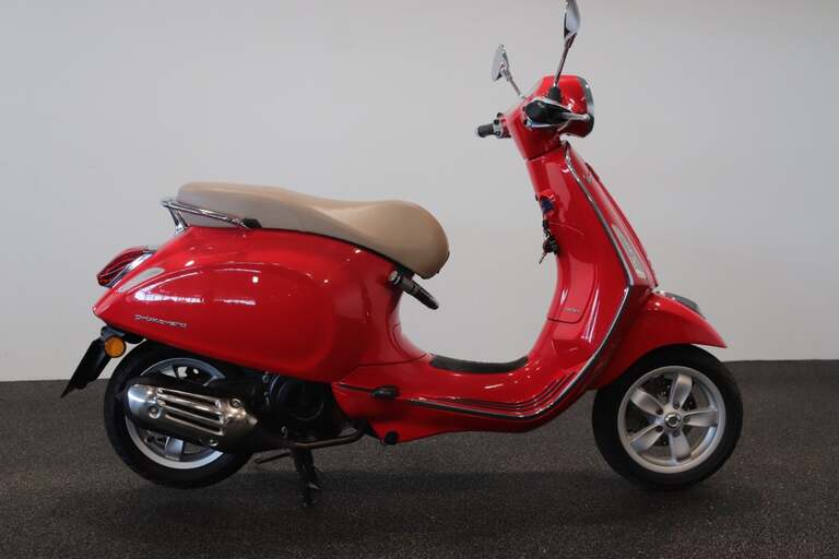 Vespa Primavera 150 ABS