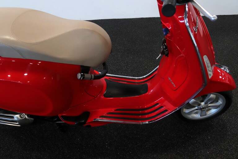 Vespa Primavera 150 ABS