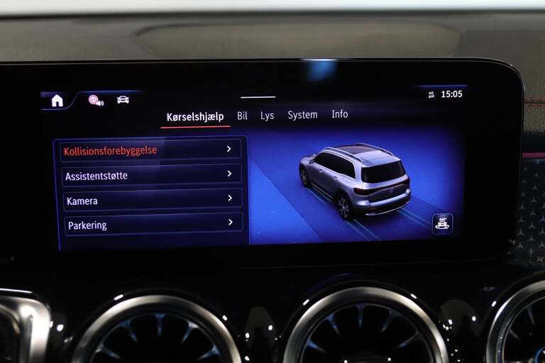 Mercedes EQB300