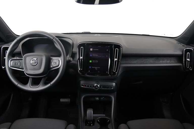 Volvo EX40