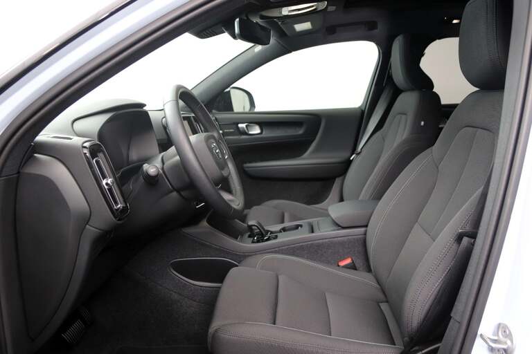 Volvo EX40