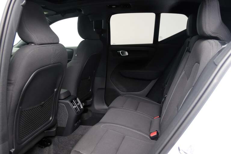 Volvo EX40