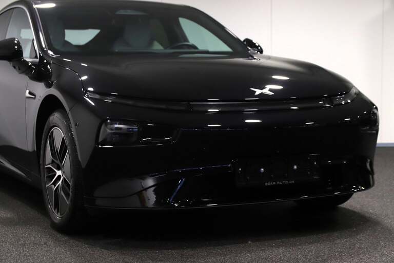 Xpeng P7