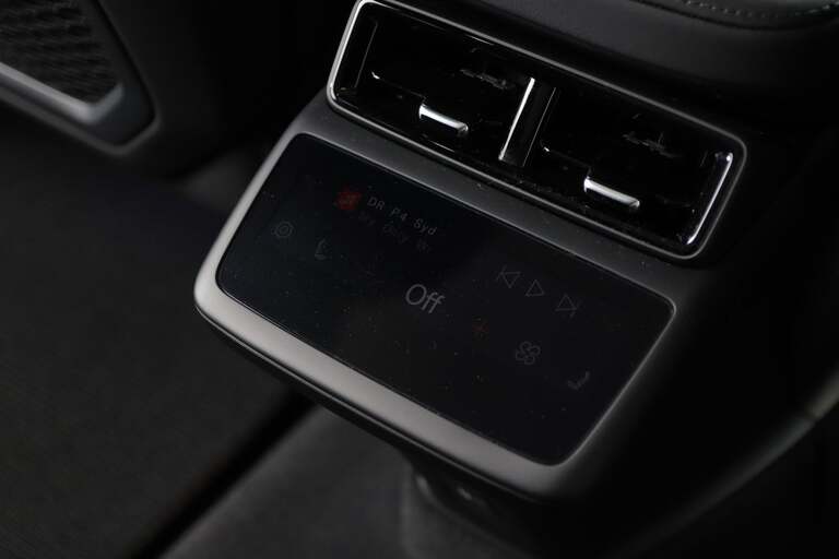 Polestar 4