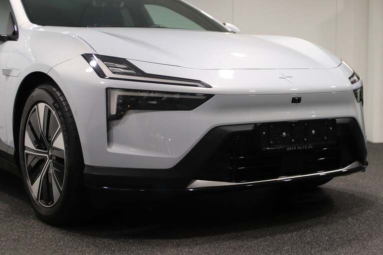 Polestar 4
