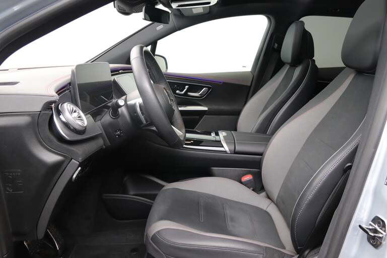 Mercedes EQE300 SUV