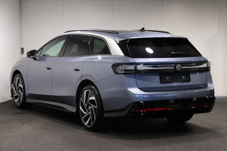 VW ID.7