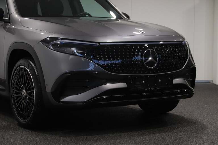Mercedes EQB300
