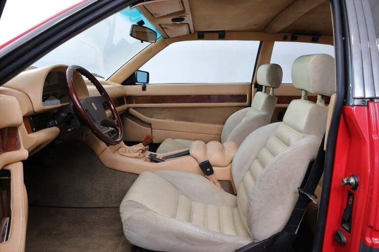 Maserati 222