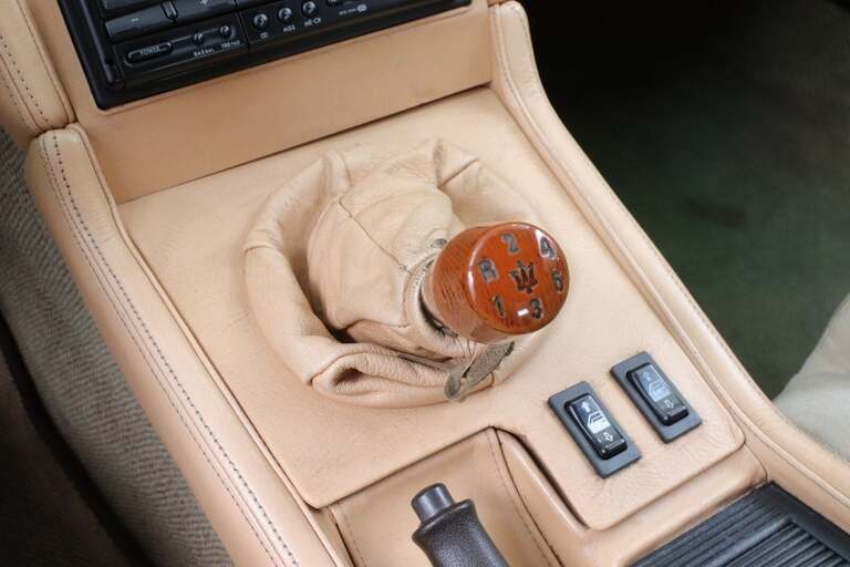 Maserati 222