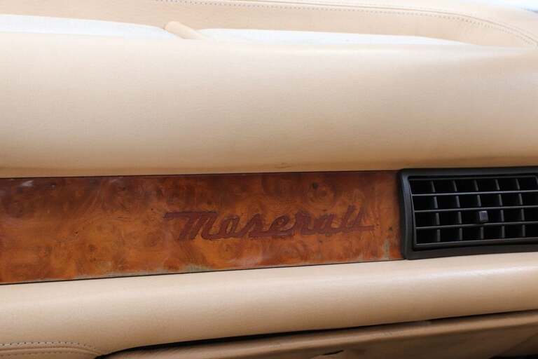 Maserati 222