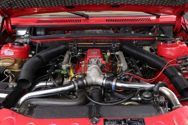 Maserati 222