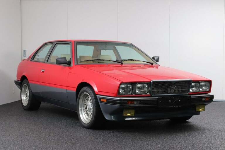 Maserati 222