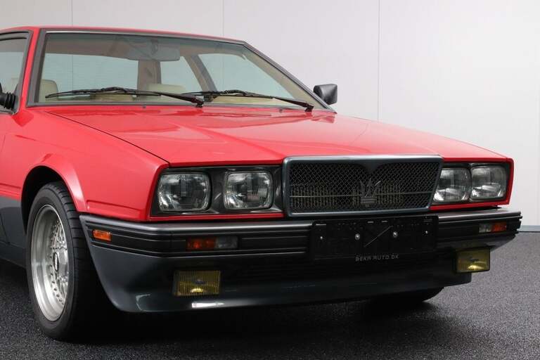Maserati 222