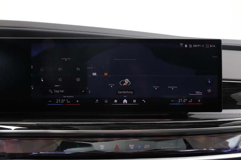 BMW i7