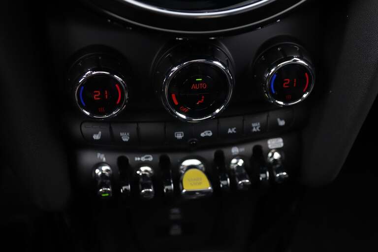 MINI Cooper SE