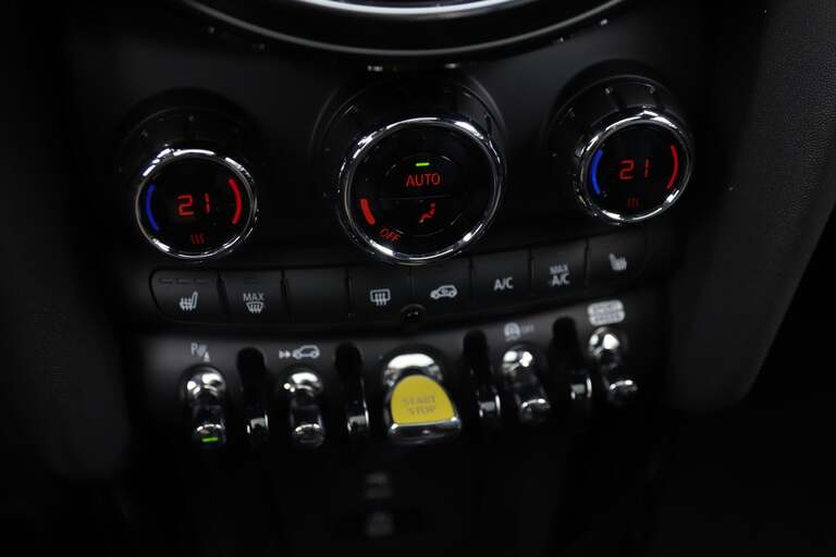 MINI Cooper SE
