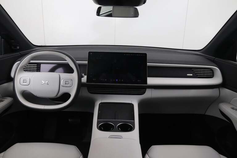 Xpeng G6