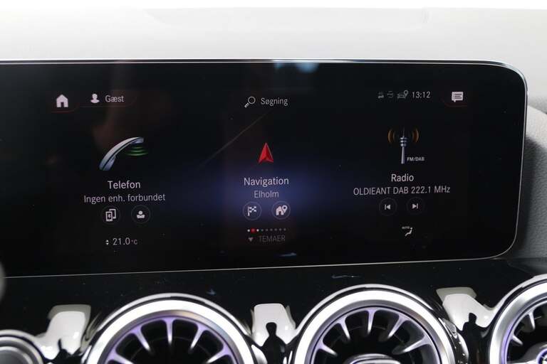 Mercedes EQA250