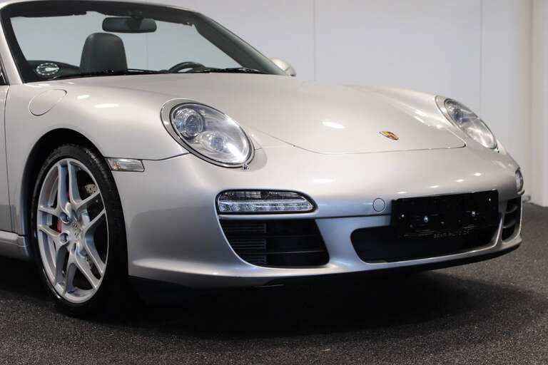 Porsche 911 Carrera S