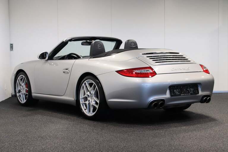 Porsche 911 Carrera S