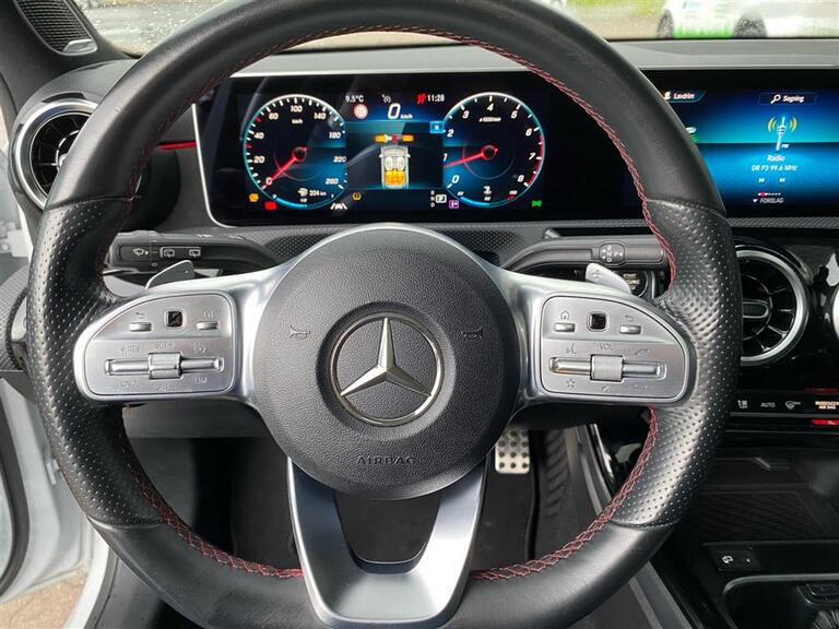 Mercedes-Benz A250