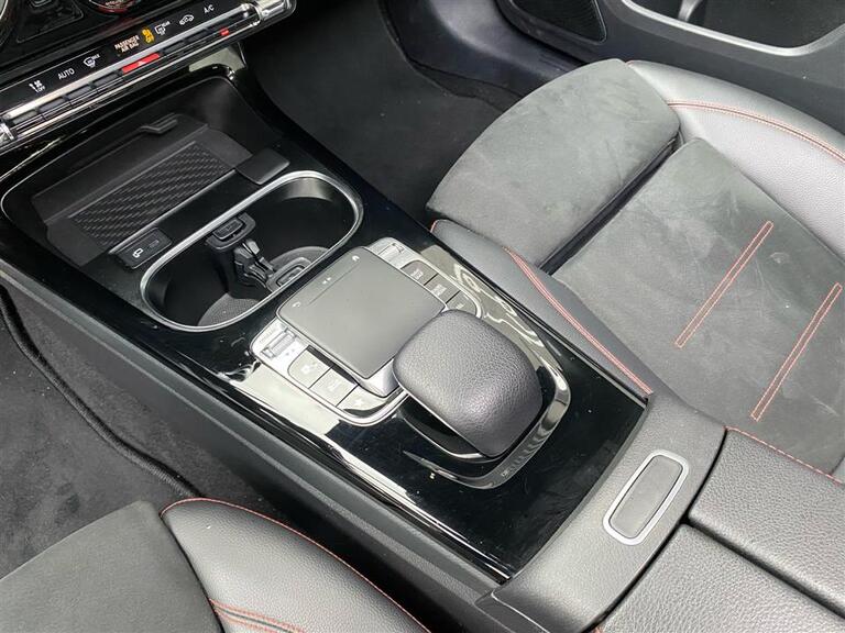 Mercedes-Benz A250