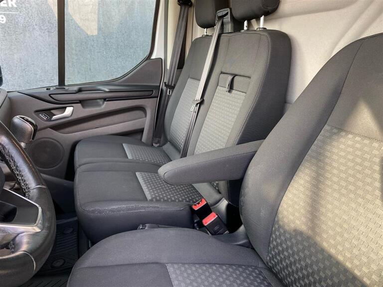 Ford Transit Custom 300L