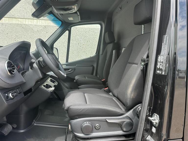 Mercedes-Benz Sprinter 317