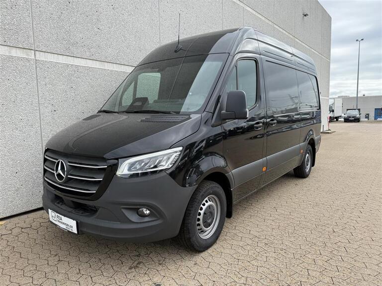 Mercedes-Benz Sprinter 317