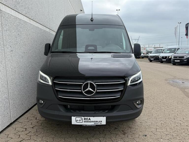 Mercedes-Benz Sprinter 317