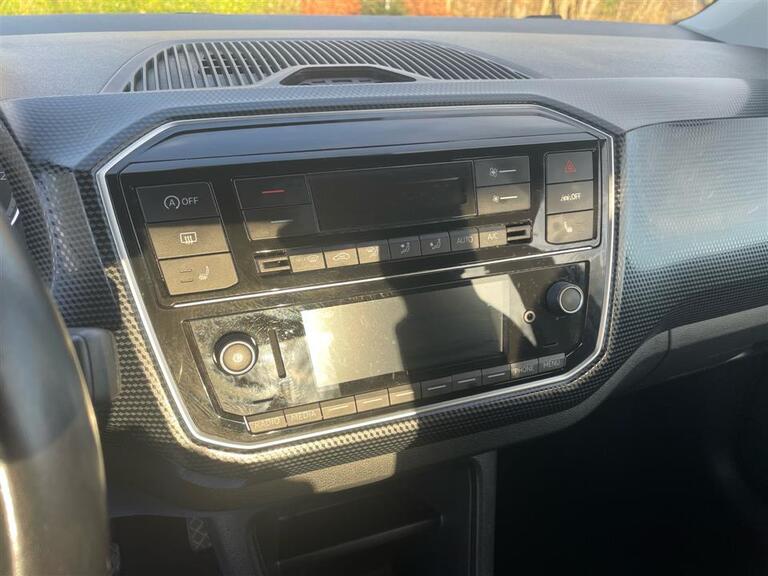 VW up
