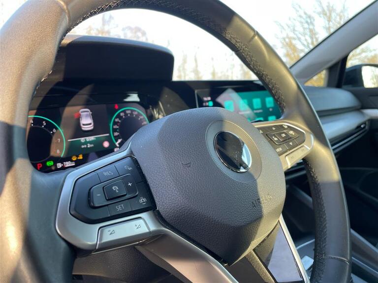 VW Golf