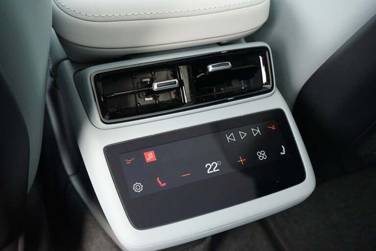 Polestar 4