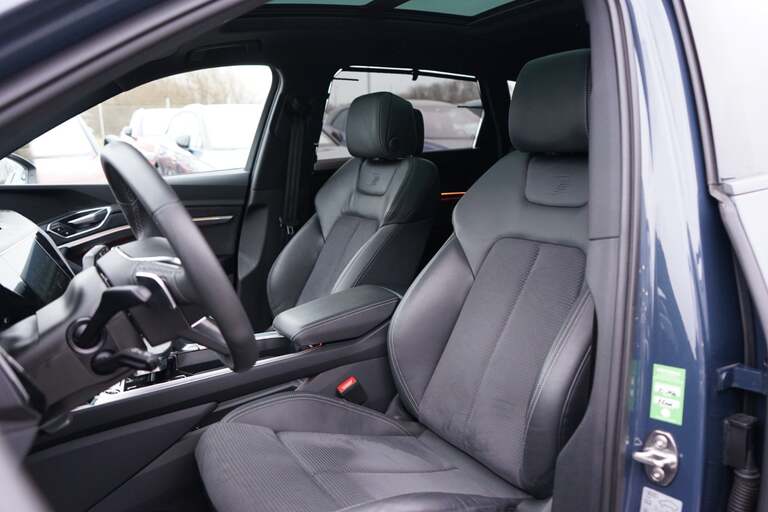 Audi Q8 e-tron