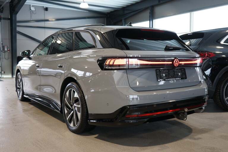 VW ID.7