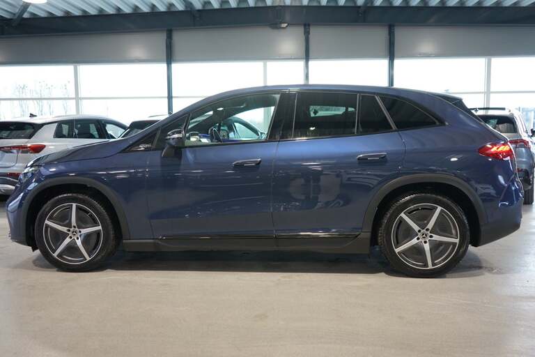 Mercedes EQE350 SUV