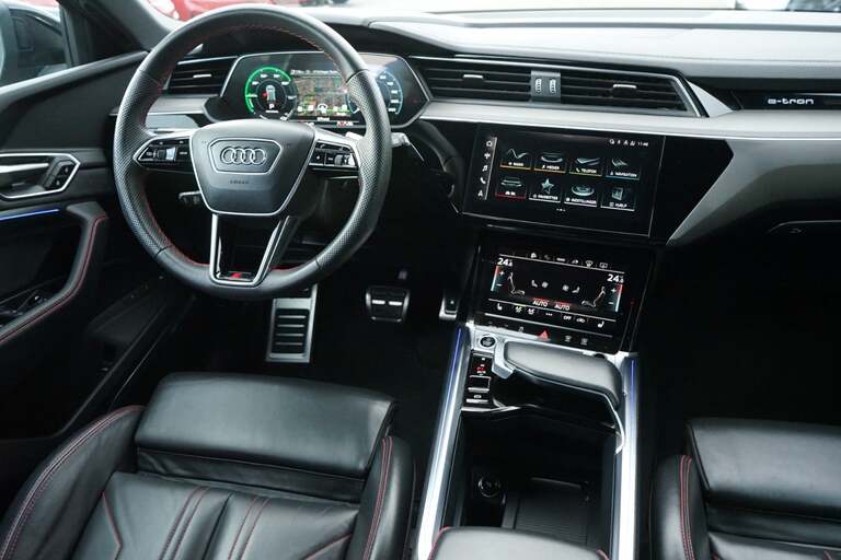 Audi Q8 e-tron