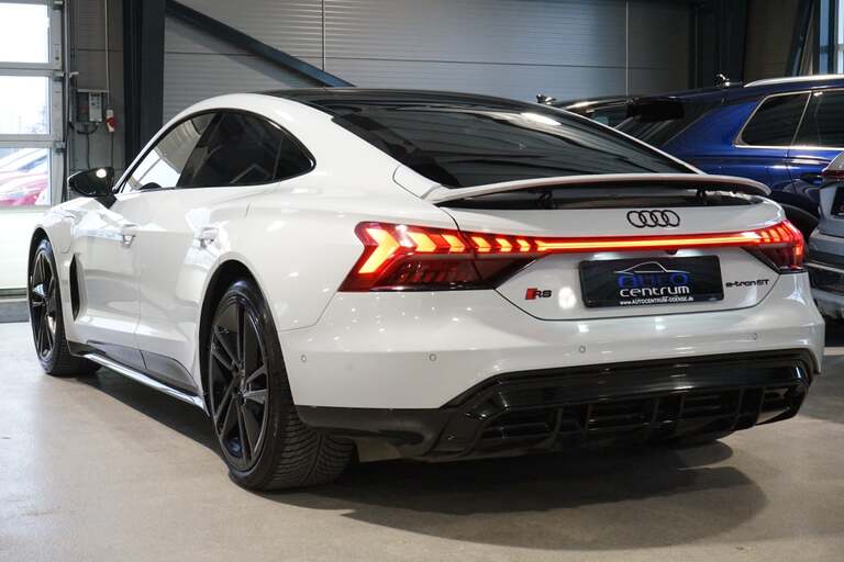 Audi RS e-tron GT
