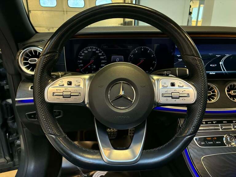 Mercedes E300