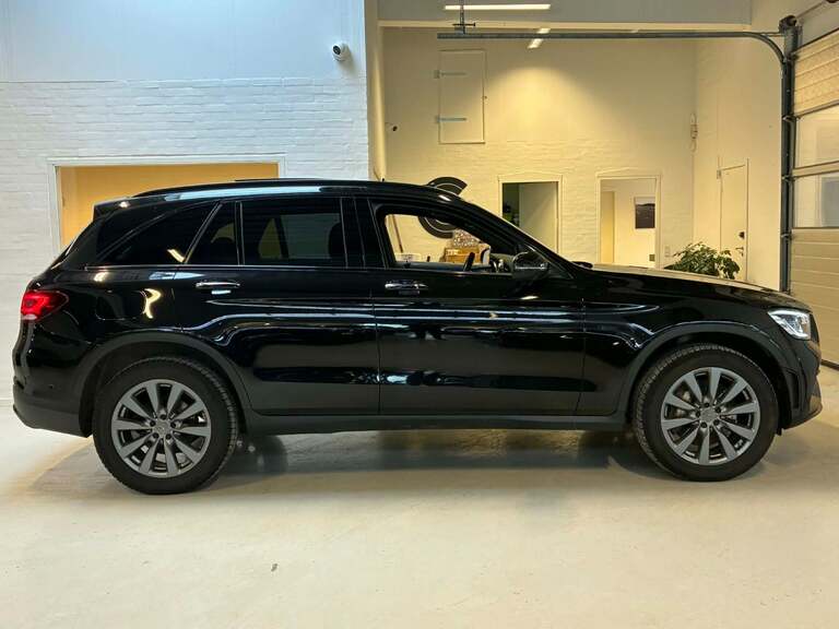 Mercedes GLC300 e