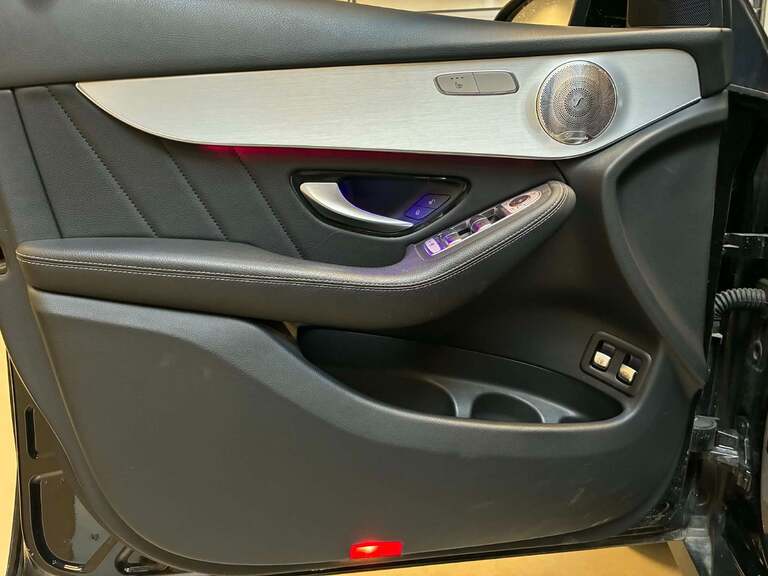 Mercedes GLC300 e