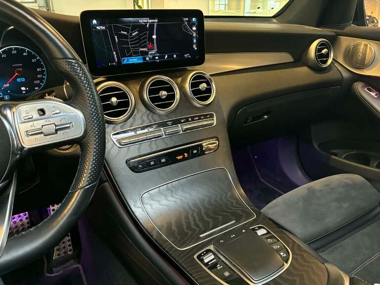 Mercedes GLC300 e