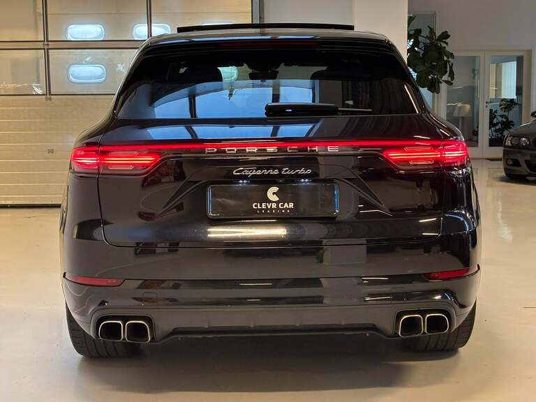 Porsche Cayenne Turbo