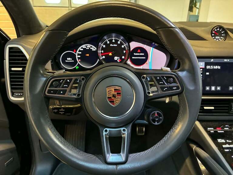 Porsche Cayenne Turbo