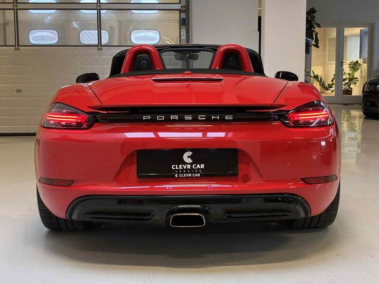 Porsche 718 Boxster