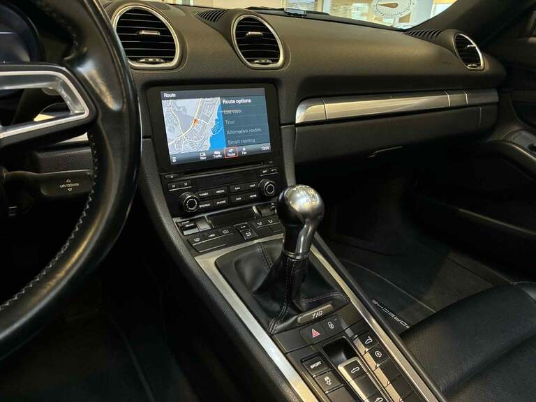 Porsche 718 Boxster