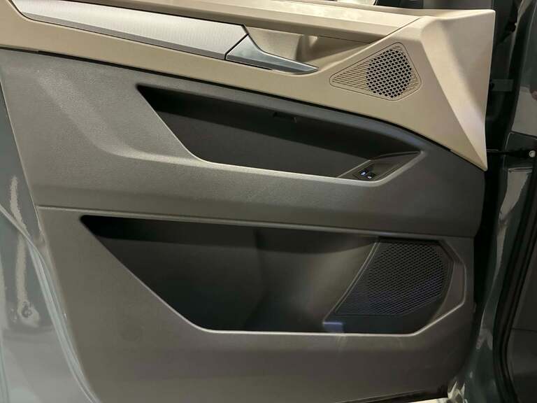 VW Multivan