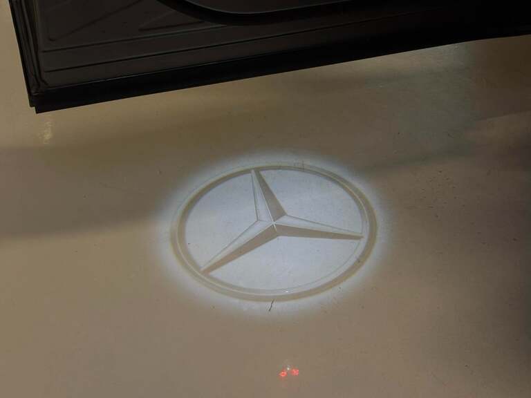 Mercedes EQB300